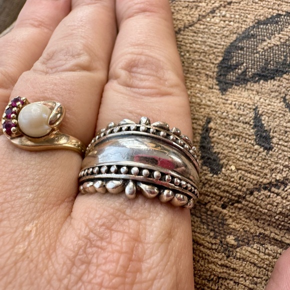 Jewelry - Vintage Sterling Silver Ring